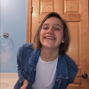 Meet your Posher, Jillian